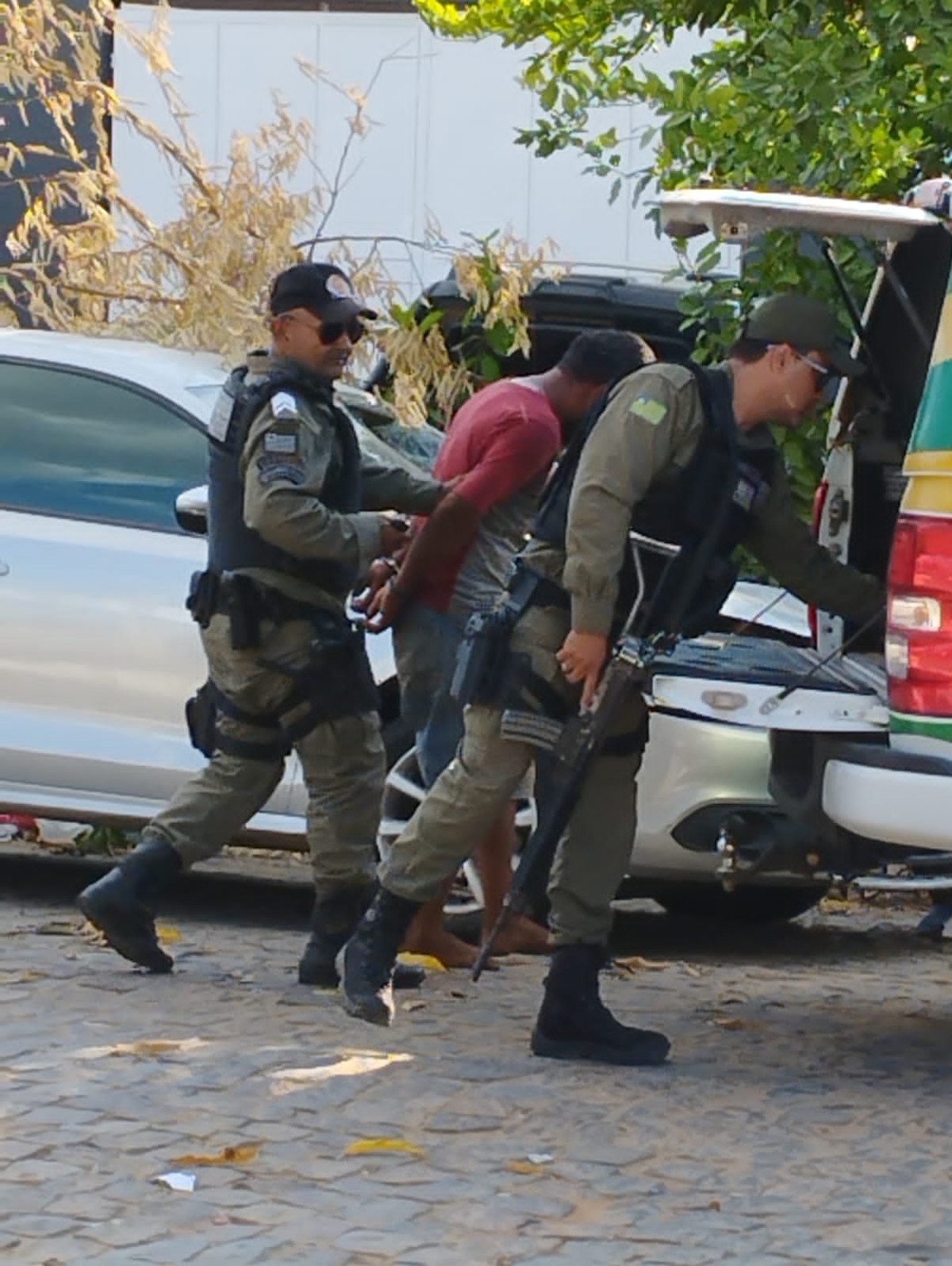 Acusado de matar marido de secretária na frente das filhas em São Raimundo Nonato é condenado a 29 anos de prisão