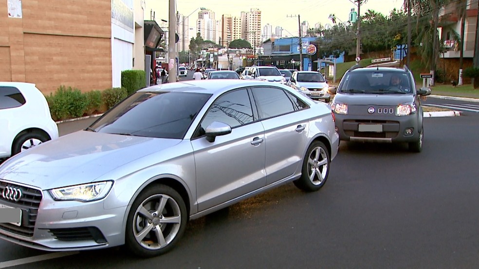 PMCB - PREFEITURA TERÁ EXPEDIENTE DIFERENCIADO NESTA SEGUNDA