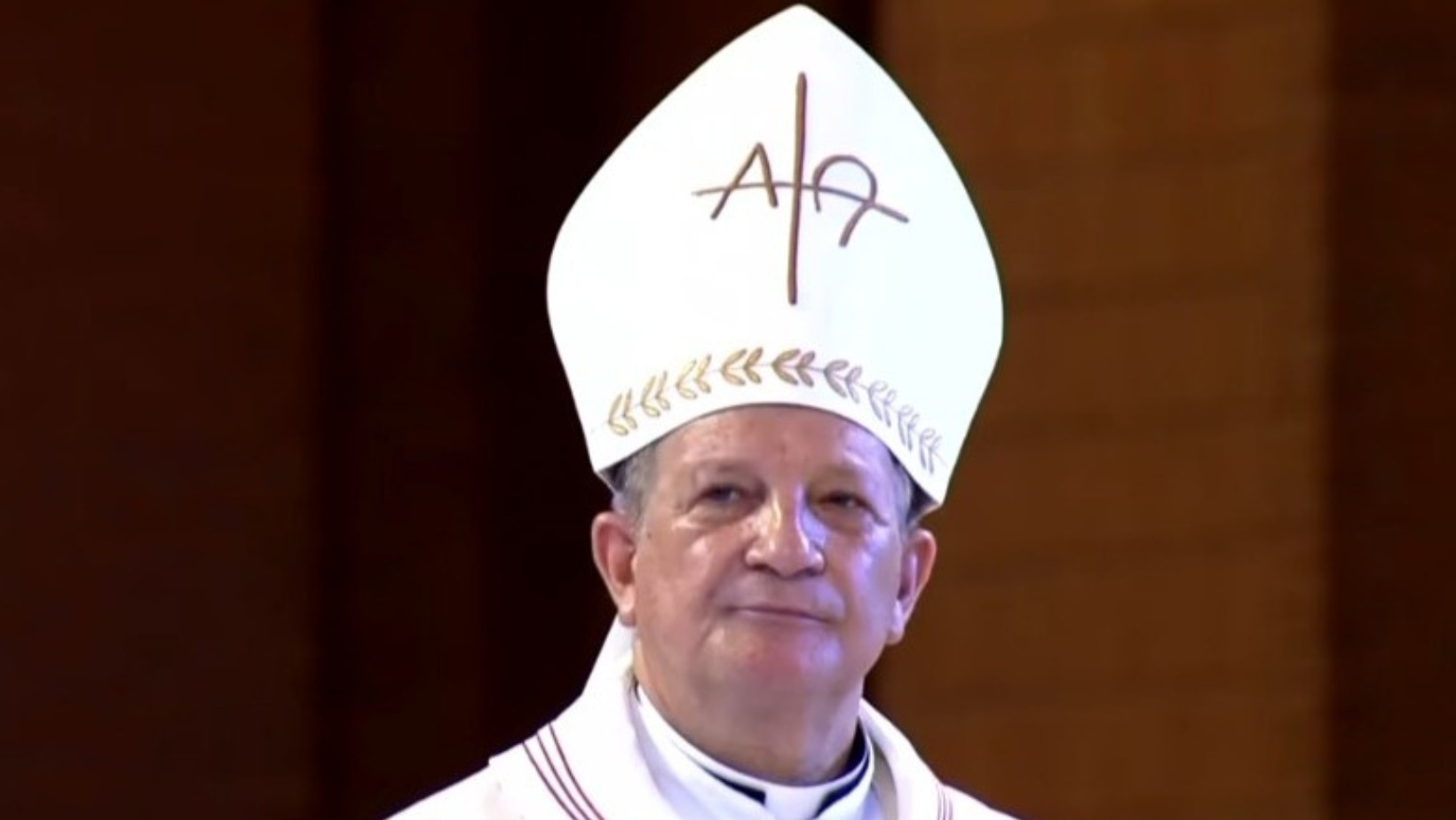 Em 1ª missa como arcebispo de Aparecida, Dom Mário faz apelo pelo fim das guerras e contra o feminicídio: 'Combater toda forma de violência'