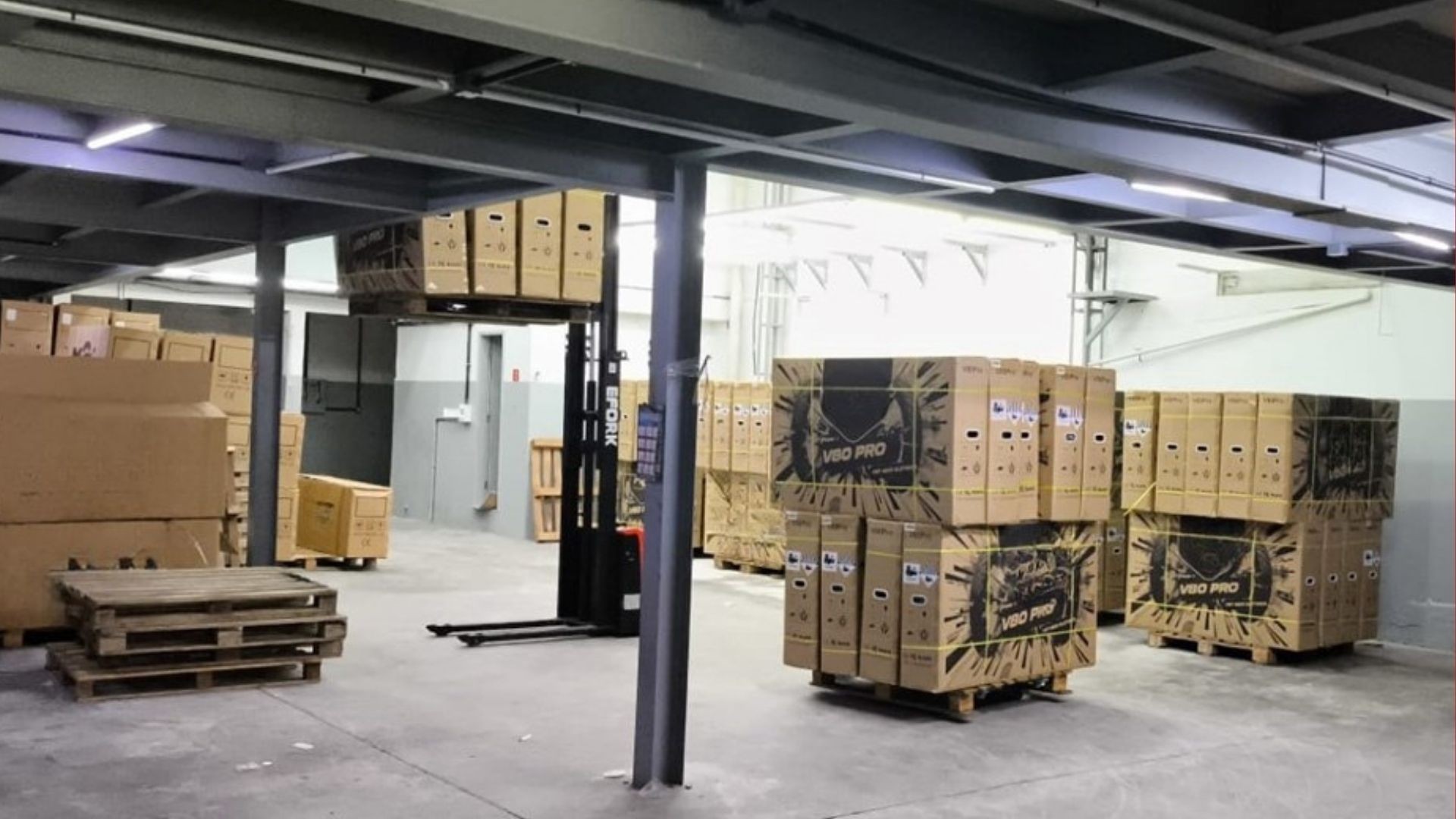 Mais de 180 bicicletas elétricas ainda na caixa são apreendidas em Vitória após denúncia anônima