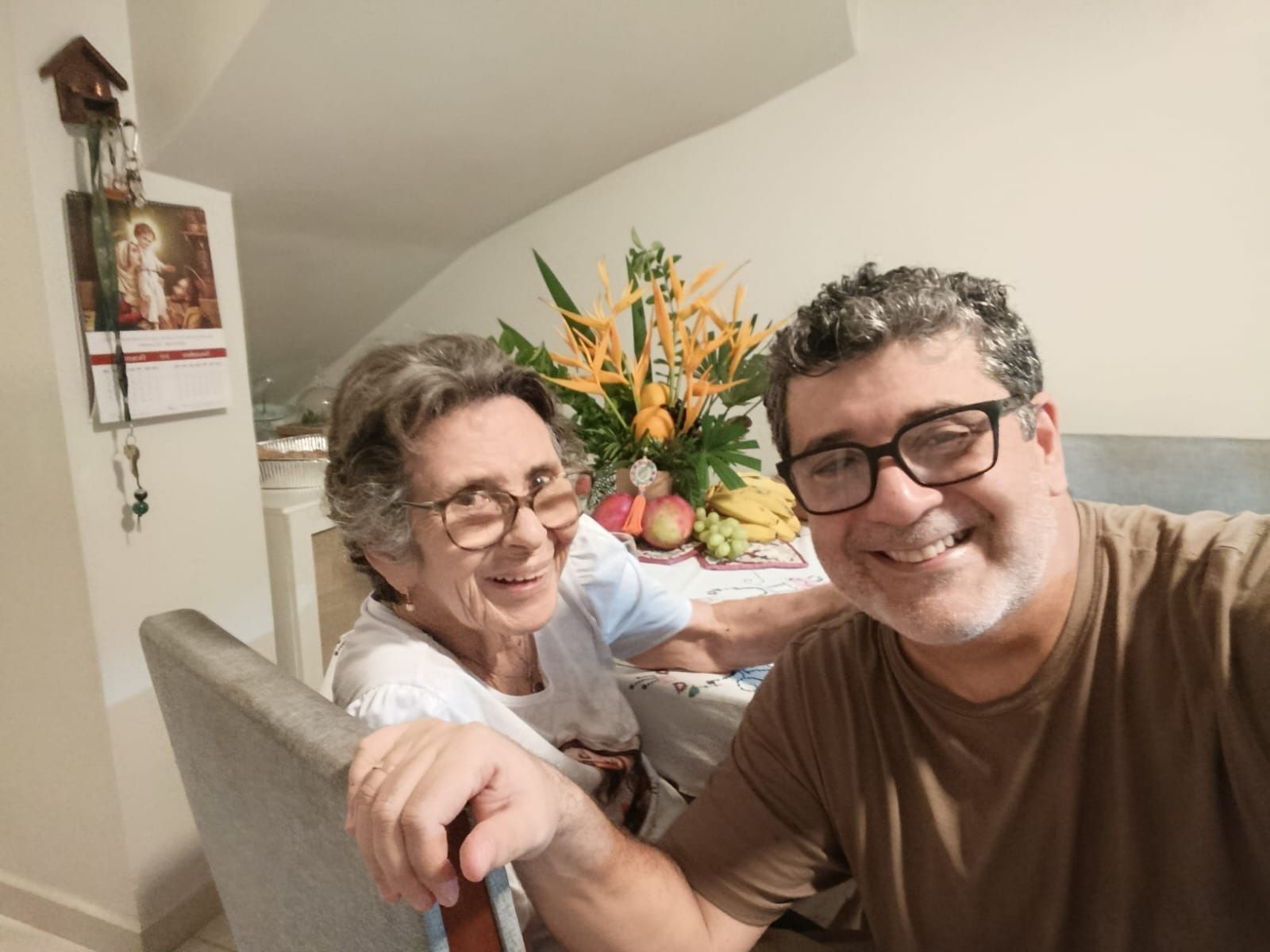 Família acusa hospital particular de negligência após morte de professora aposentada no Acre