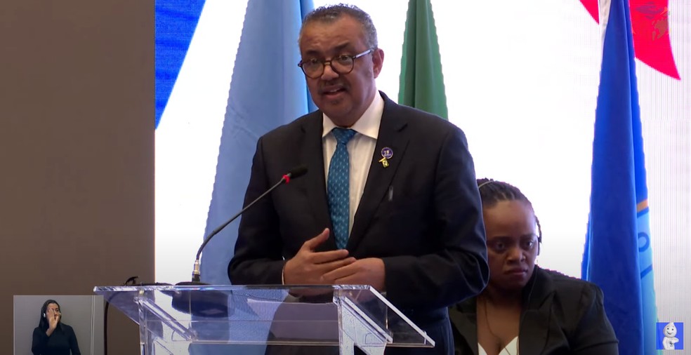 Tedros Adhanom, diretor-geral da OMS, em visita ao Brasil, em novembro de 2024.  — Foto: Reprodução