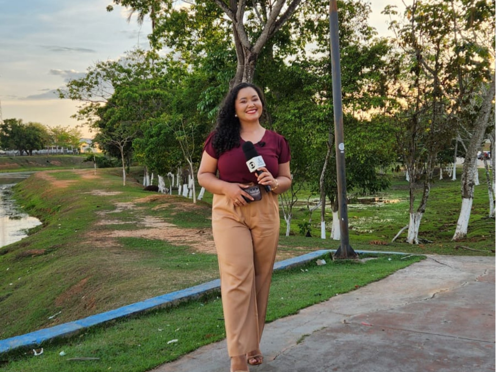 AO VIVO: Assista ao JAC2 com Quésia Melo