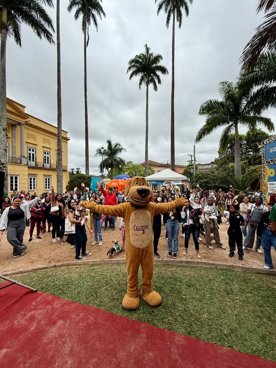 'Caminhada do Amicão' reúne famílias e animais de estimação em Vassouras; veja fotos — Foto: Divulgação/TV Rio Sul