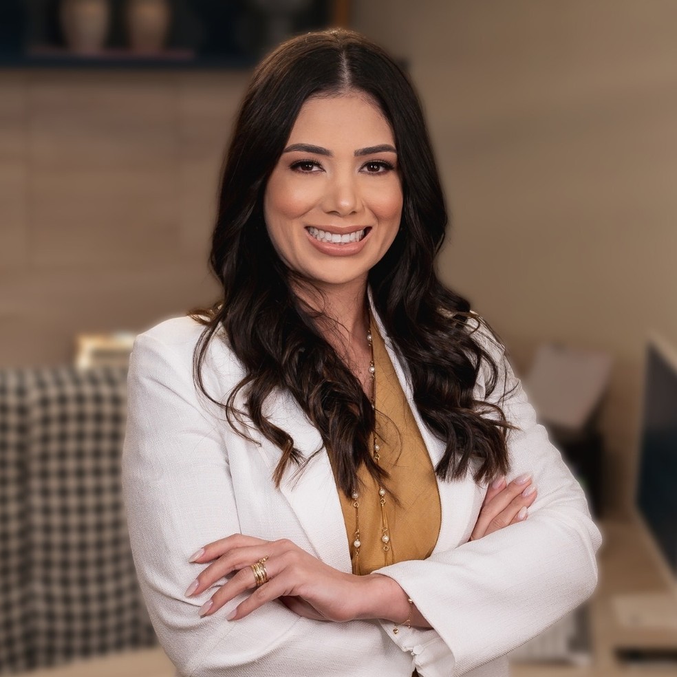 Méca Mayra Suzanne Garcia Valladão divulga nas redes sociais trabalho ginecológico e com saúde íntima da mulher — Foto: Reprodução/Facebook