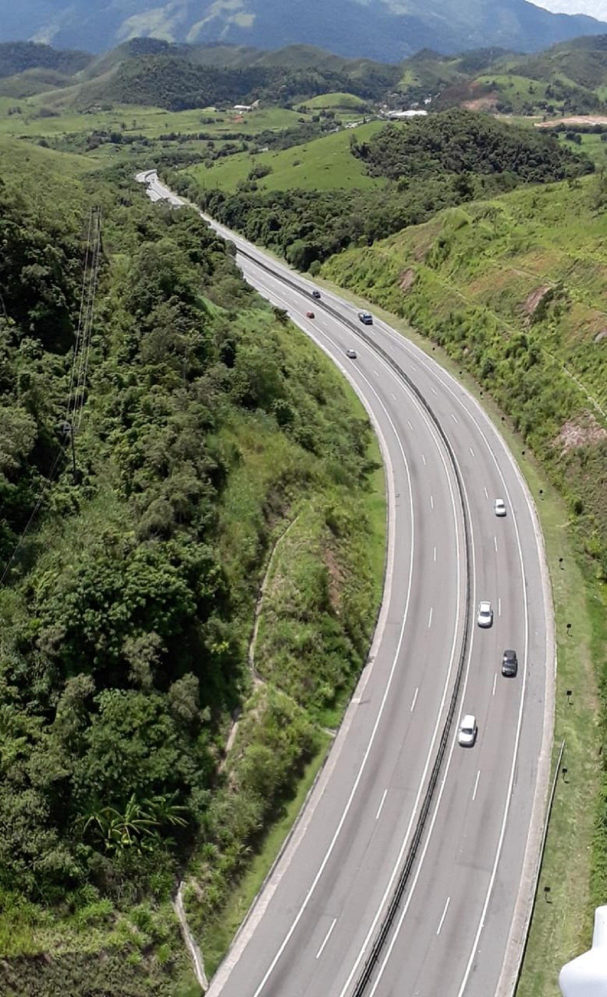 RJ-124 deve receber quase 413 mil  veículos rumo à Região dos Lagos no feriado de Carnaval