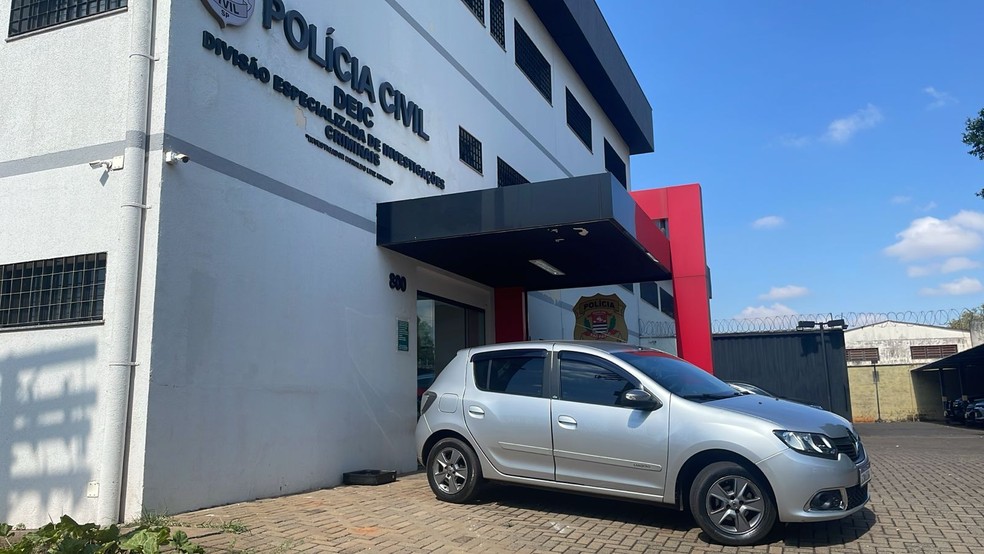 O veículo usado pelo motorista de aplicativo também foi apreendido pela polícia — Foto: Divulgação / Polícia Civil