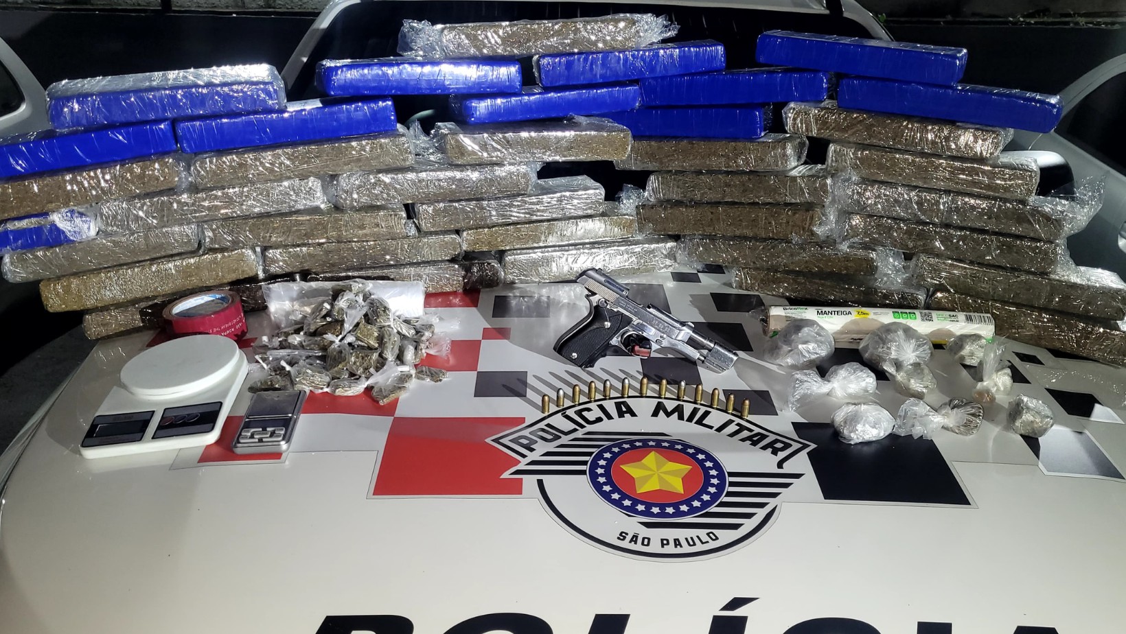 Trio é detido pela PM com 35 kg de maconha na Zona Leste de São José dos Campos, SP