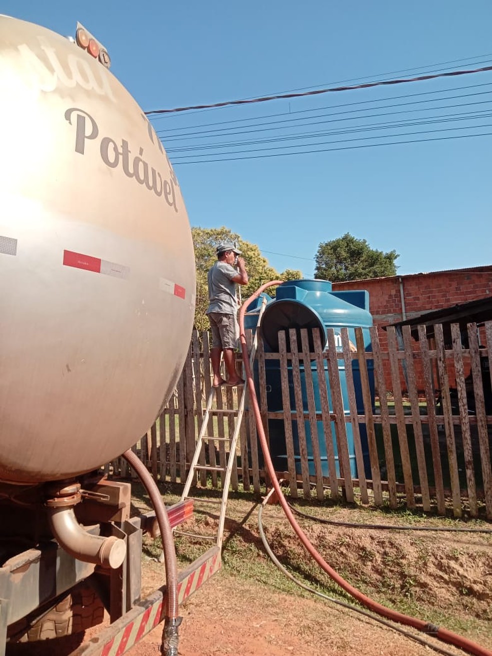 Moradores começaram a receber água nessa segunda-feira (17) — Foto: Arquivo/Defesa Civil de Rio Branco