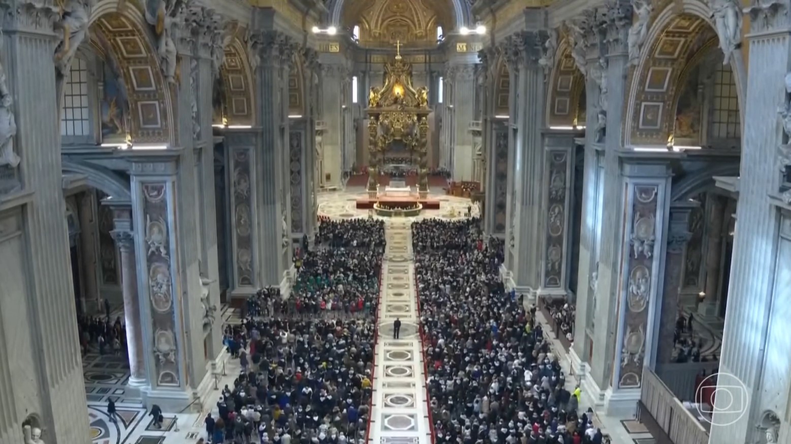 Papa Francisco tem melhora gradual e leve, diz Vaticano