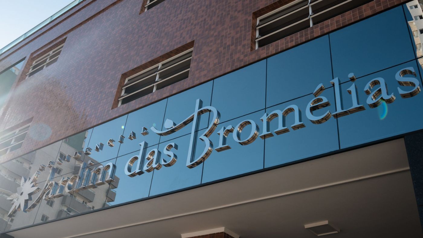 Construtora Arco-Iris-Mar realiza entrega do Residencial Jardim das Bromélias