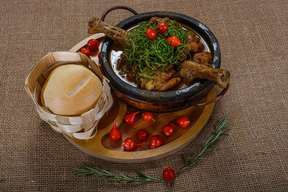 Frango Atolado do Bar e Restaurante Bom Sabor — Foto: Rodney Costa/Divulgação