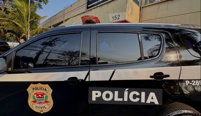 Operação policial mira integrantes do PCC que atuam como auditores dentro da facção