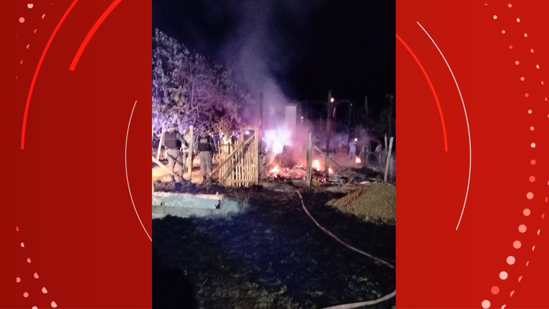 Idoso de 71 anos morre após casa ser destruída por incêndio no AP; VÍDEO