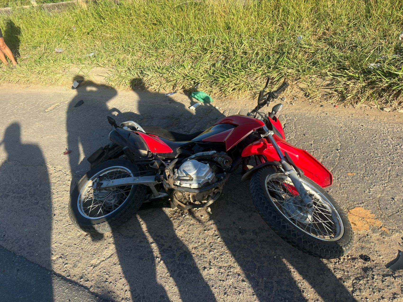 Mulher morre em acidente entre motocicletas na Rodovia dos Náufragos em Aracaju