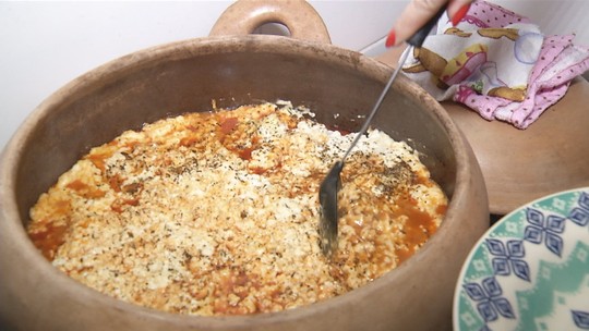 Lasanha na panela de barro: Prato do Dia ensina a fazer receita italiana adaptada 