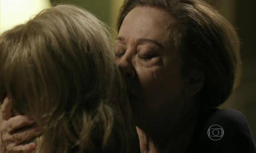 Fernanda Montenegro e Nathalia Timberg em 'Babilônia' — Foto: Reprodução/Globo