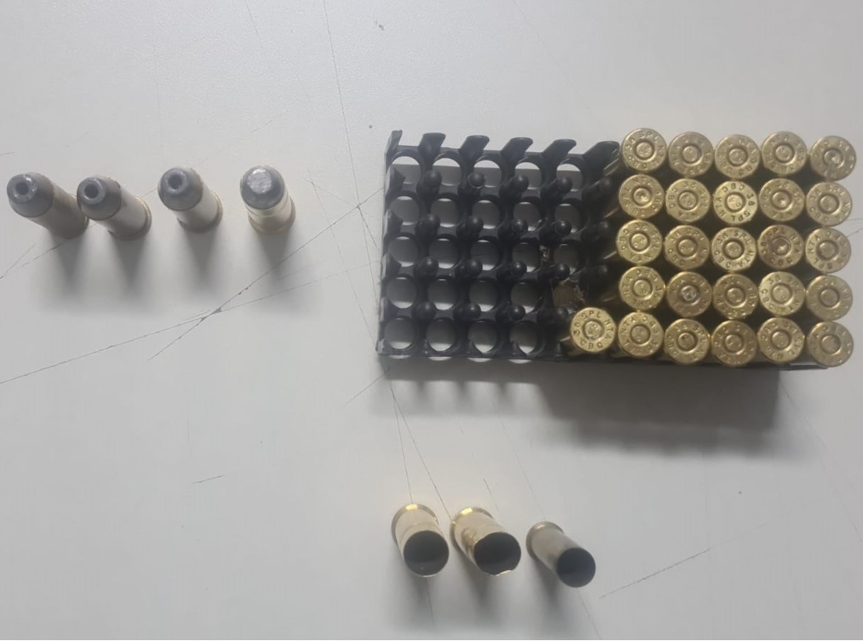 Idoso é preso em flagrante após brigar e efetuar disparo de arma de fogo em festa junina no Terras de Imoplan, em Presidente Prudente