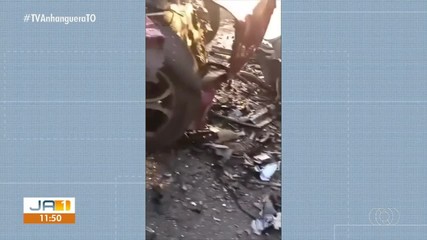 Quatro pessoas morrem em acidente envolvendo carro, caminhonete e moto na TO-040