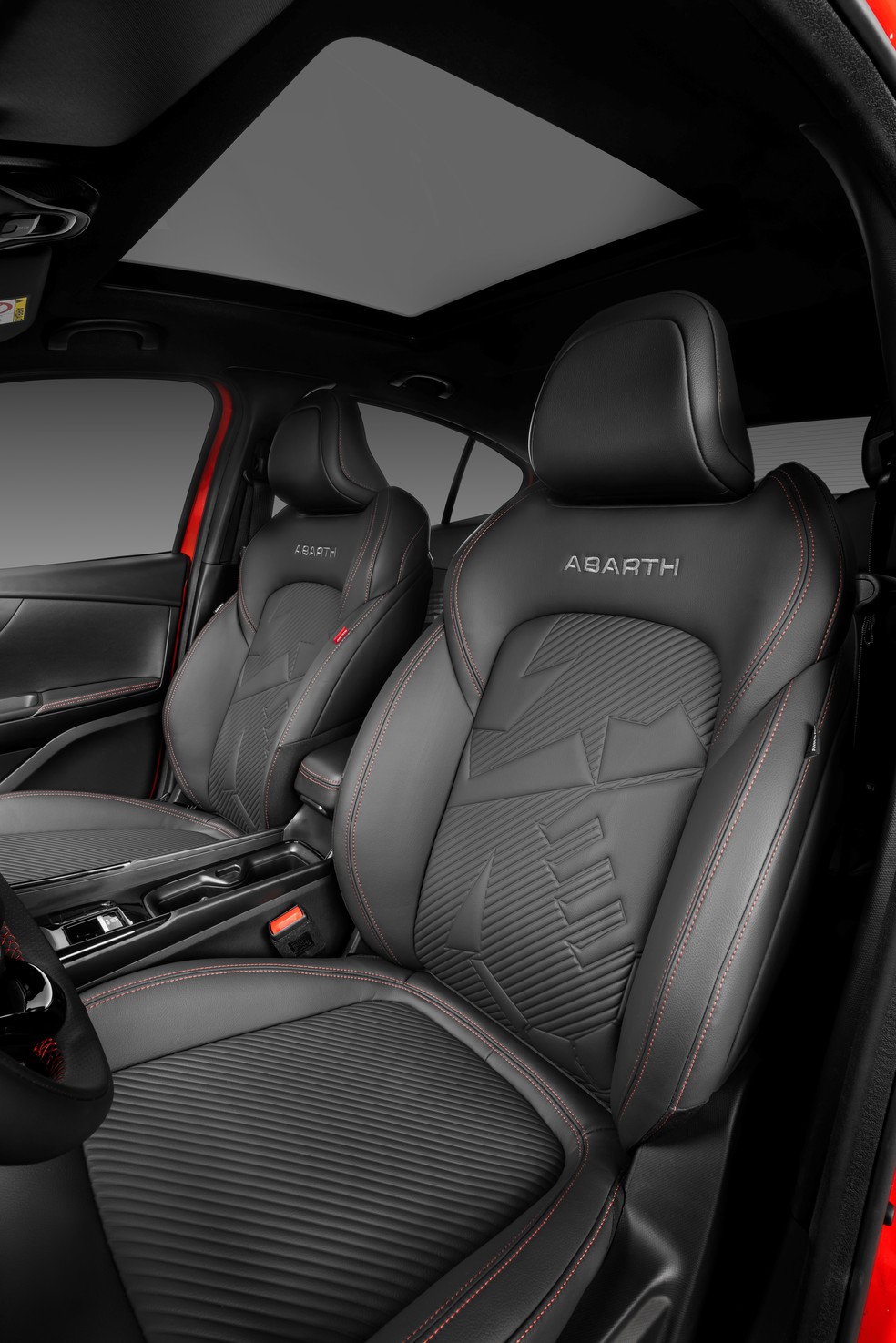 Fiat Fastback Abarth 2026 — Foto: Divulgação | Fiat