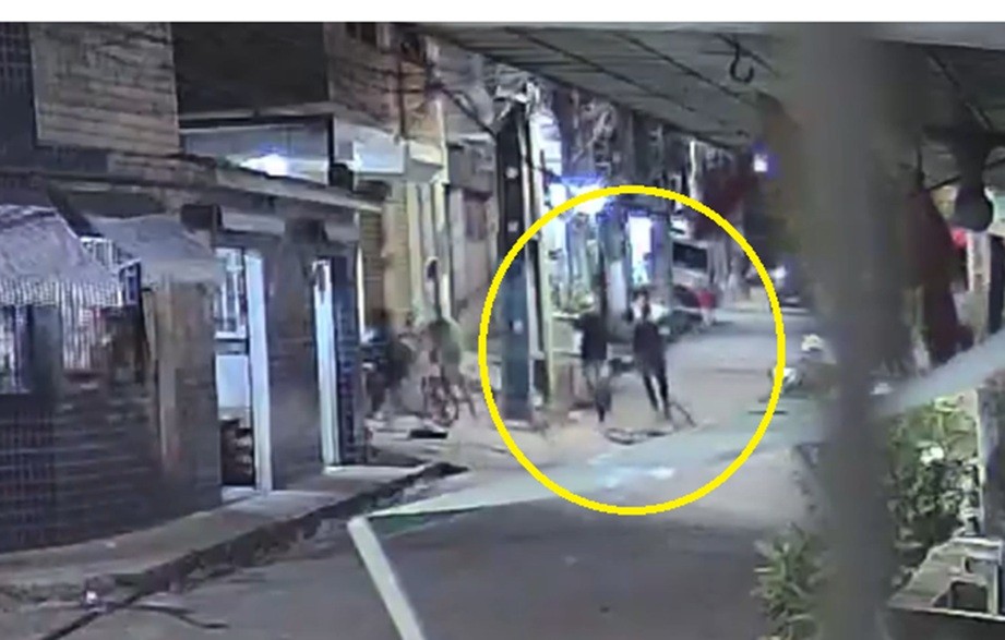 VÍDEO: crianças são baleadas durante perseguição e ataque a tiros no Jacintinho, em Maceió