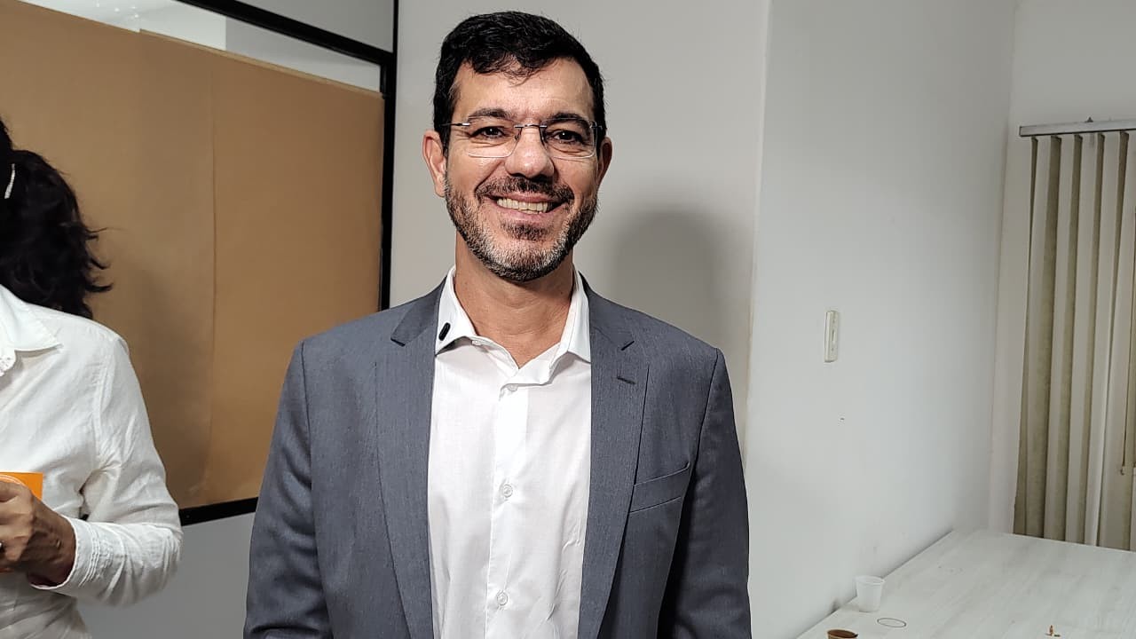 Qual é o número de Thor Dantas (PSB) para o governo do Acre?