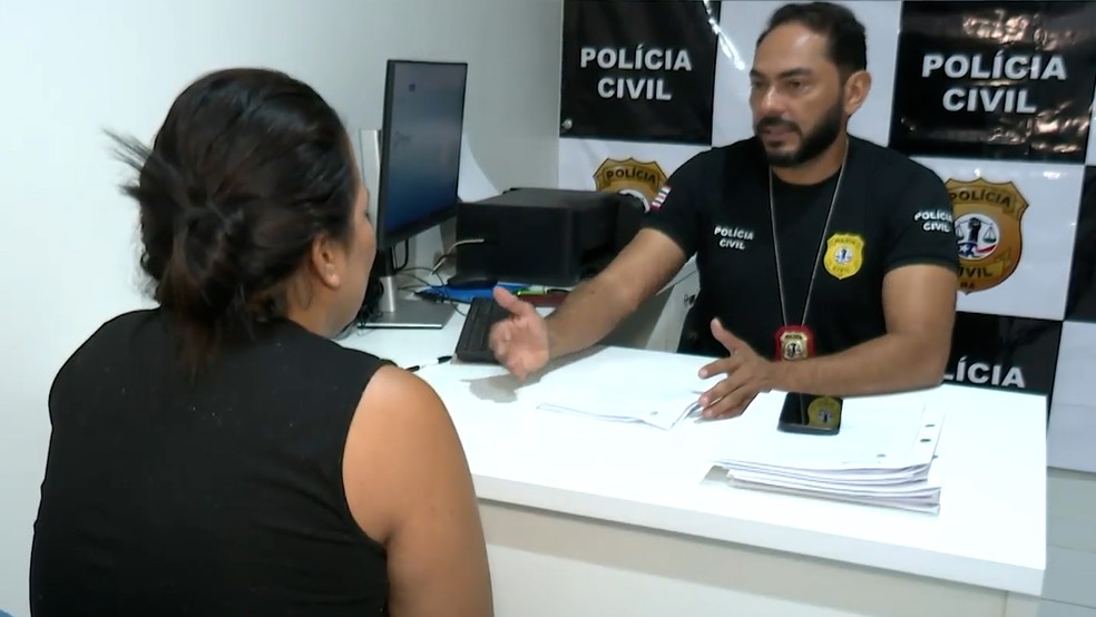 Daniele Aparecida Lira de Vasconcelos prestou depoimento na 11ª Delegacia Regional de Balsas, no Sul do Maranhão. — Foto: Reprodução/TV Mirante