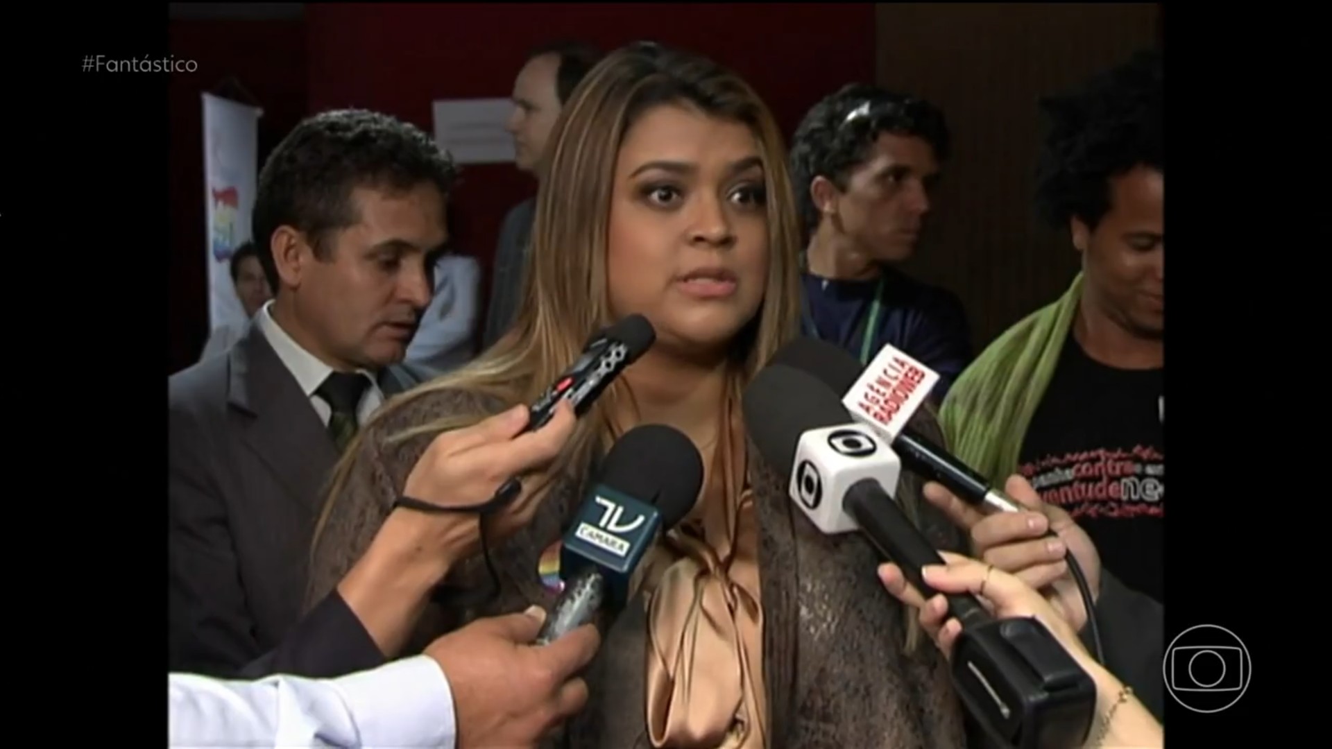 Bissexual assumida, Preta Gil foi ao Congresso para defender mudança em casamento de pessoas do mesmo sexo 
