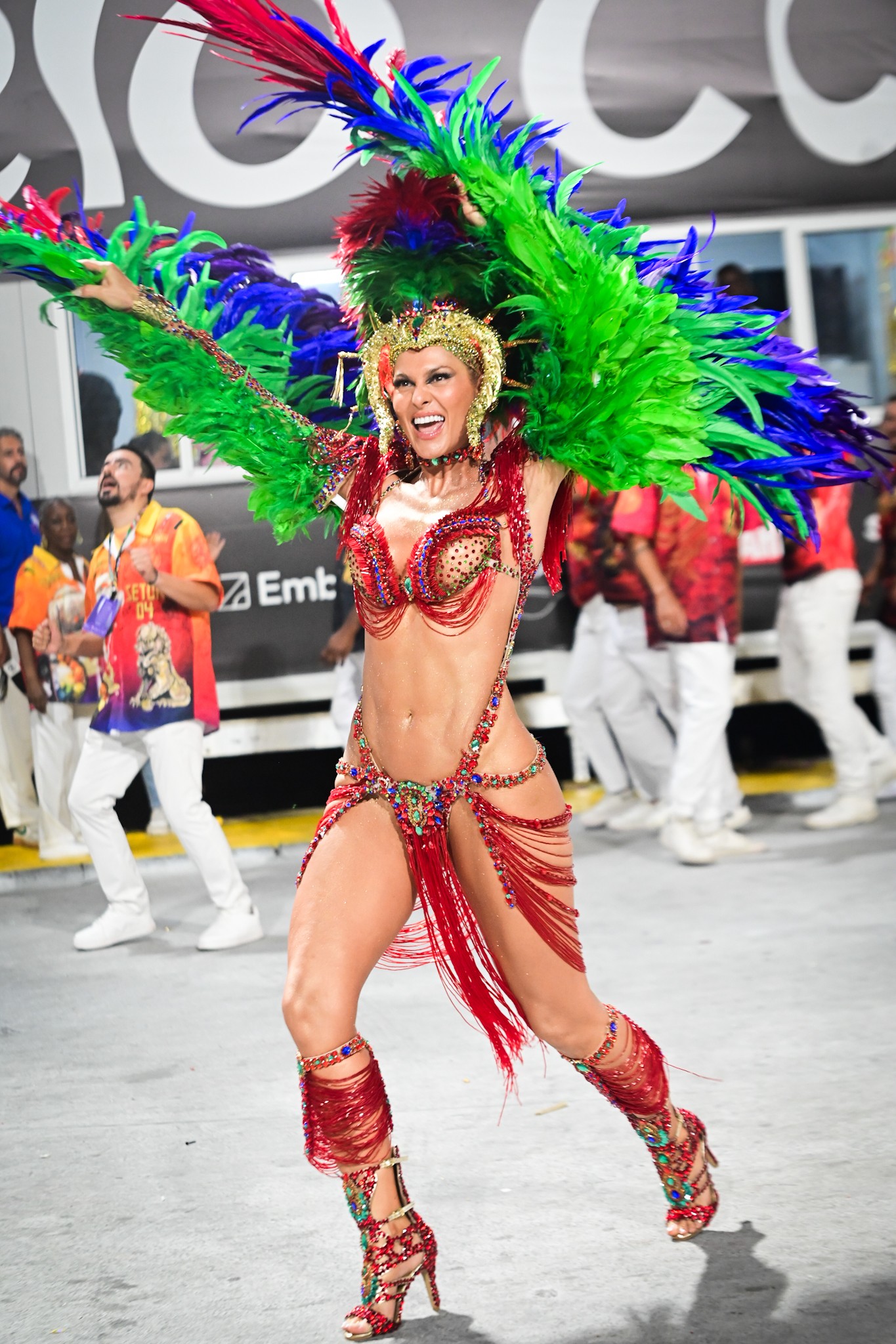 Musas ' celebridade' falam sobre cobrança por samba no pé: ' É justo, as escolas merecem respeito'