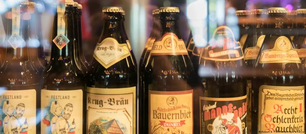 Na Alemanha, país mundialmente conhecido pela cultura da cerveja, o consumo da bebida vem caindo drasticamente — Foto: Robert B. Fishman/picture alliance