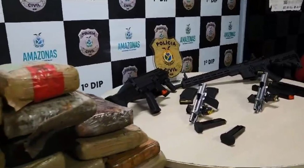 Suspeito de fornecer armas para grupo criminoso fora do Amazonas é preso em operação — Foto: Divulgação/PC-AM