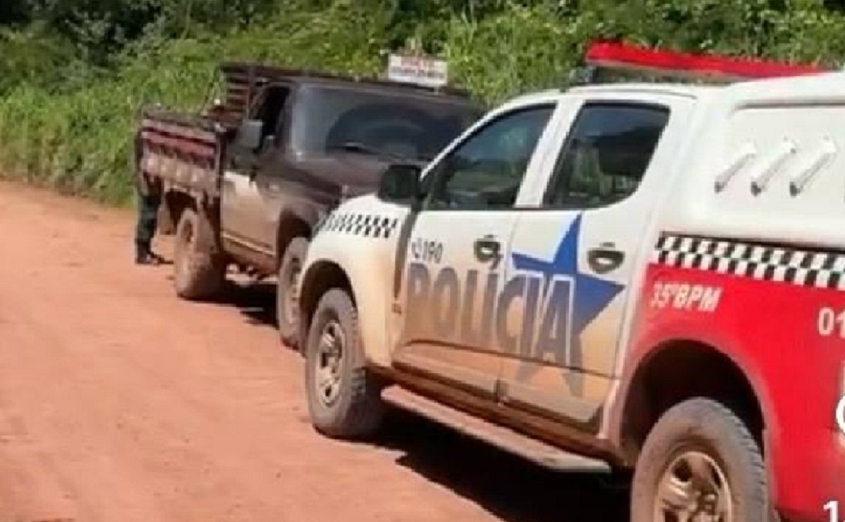 Caminhonete roubada durante frete é encontrada abandonada em ramal de Santarém; carga segue desaparecida