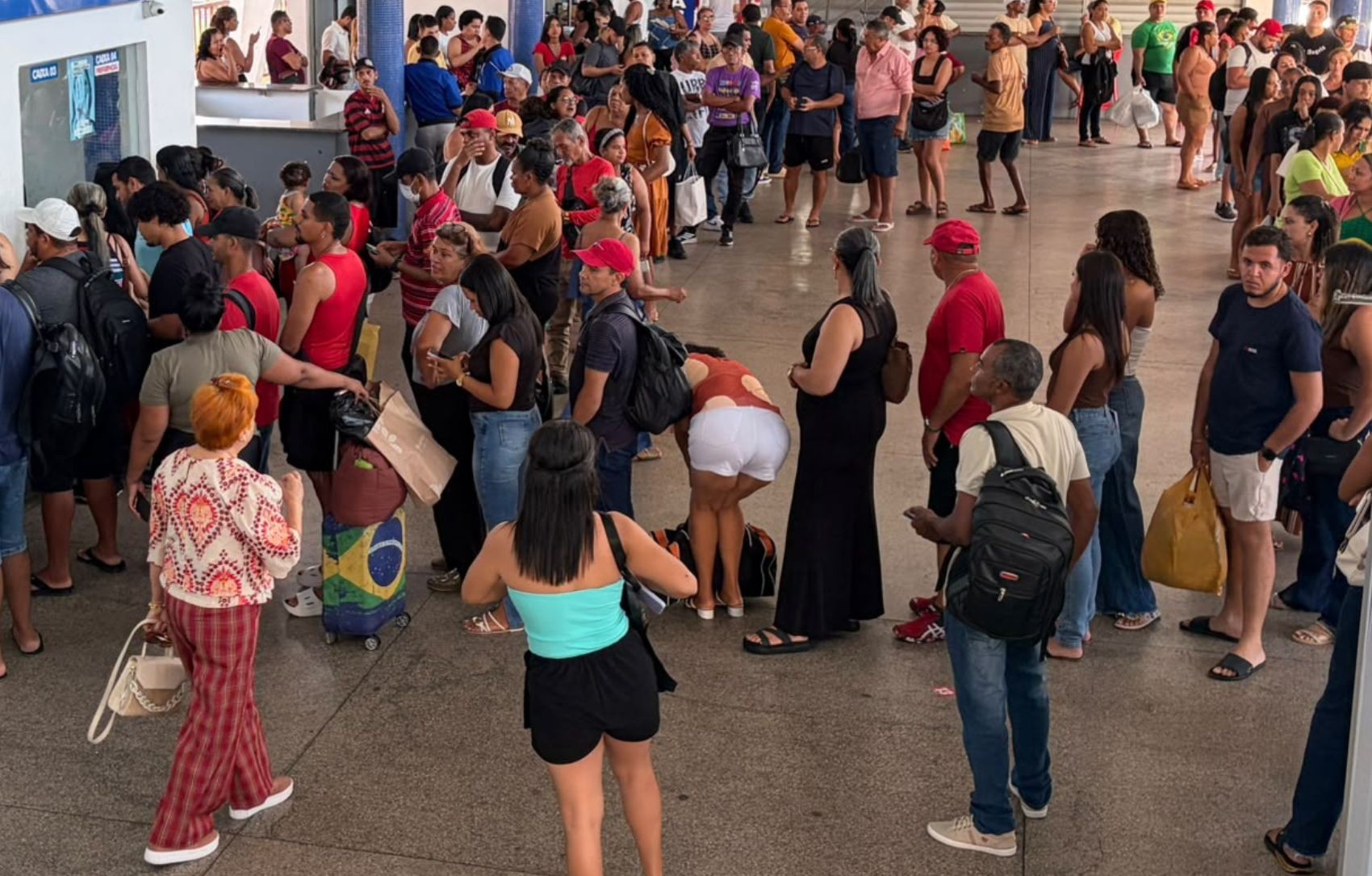 PF abre inquérito sobre retenção de ônibus em Sergipe e apurações preliminares em SP, AL, PI e BA
