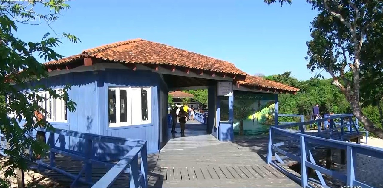 Centro de Atendimento ao Turista em Alter do Chão é alvo de vandalismo de adolescentes; órgãos investigam o caso