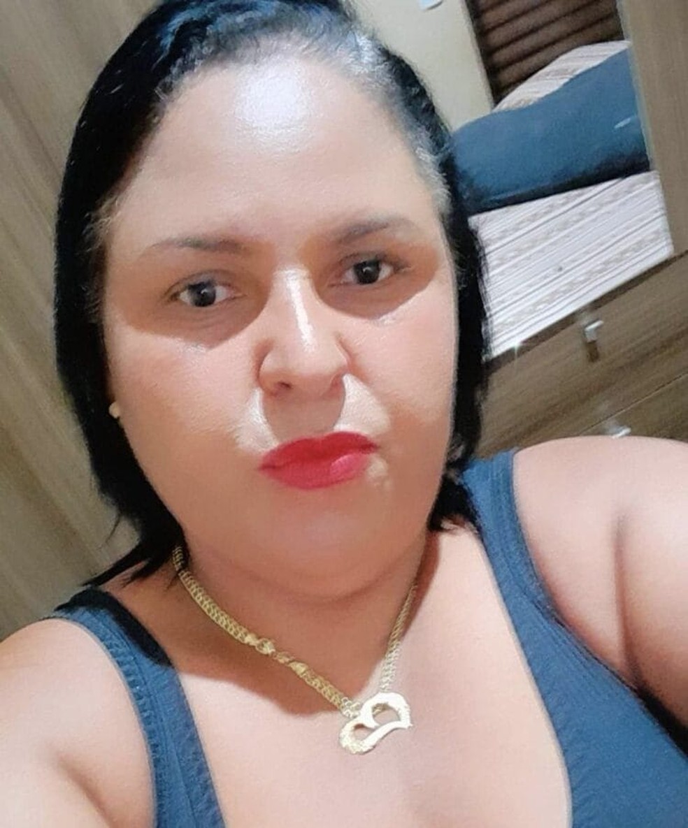 Eva Domingas de Oliveira, de 39 anos, foi morta com golpes de marreta na cabeça — Foto: Reprodução