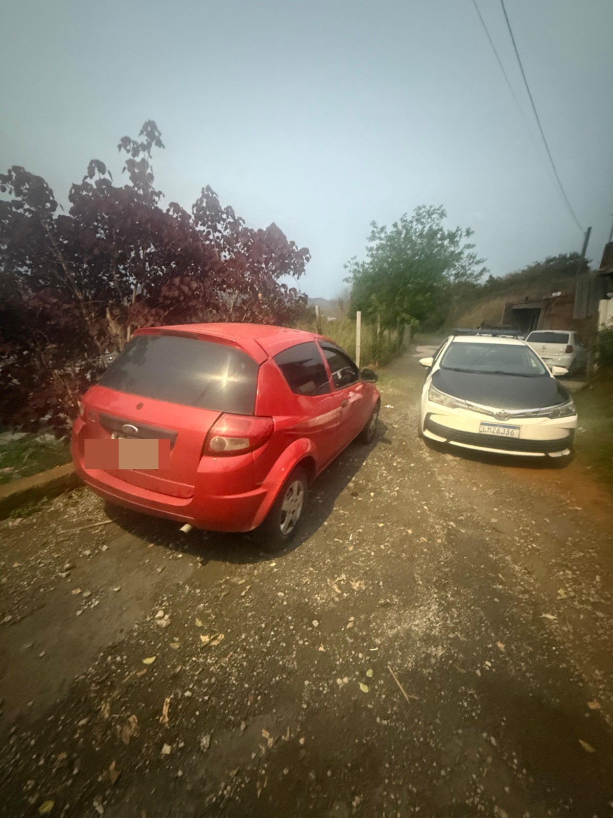 Polícia Civil recupera carro roubado em Barra Mansa