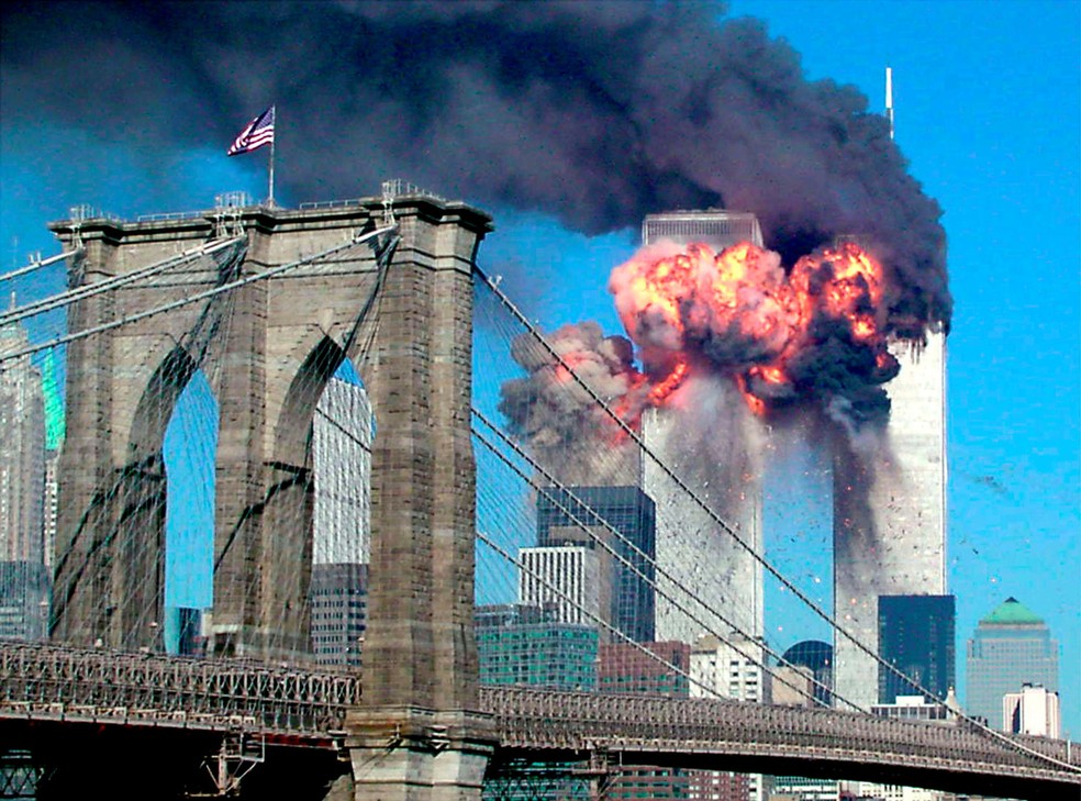Torres Gêmeas: Por que muitas pessoas relacionam Dragon Ball com o 11 de  Setembro