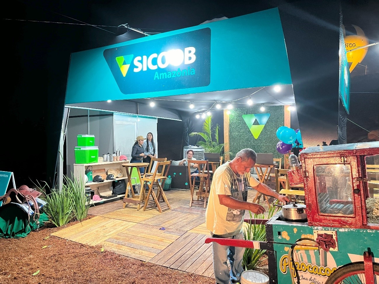 Sicoob Amazônia presença marca no 3º Rodeio SIPEMONT em Monte Negro/RO.