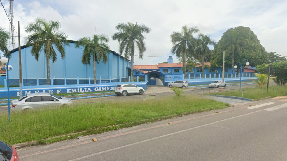 Escola onde as agressões ocorreram. — Foto: Google Street View