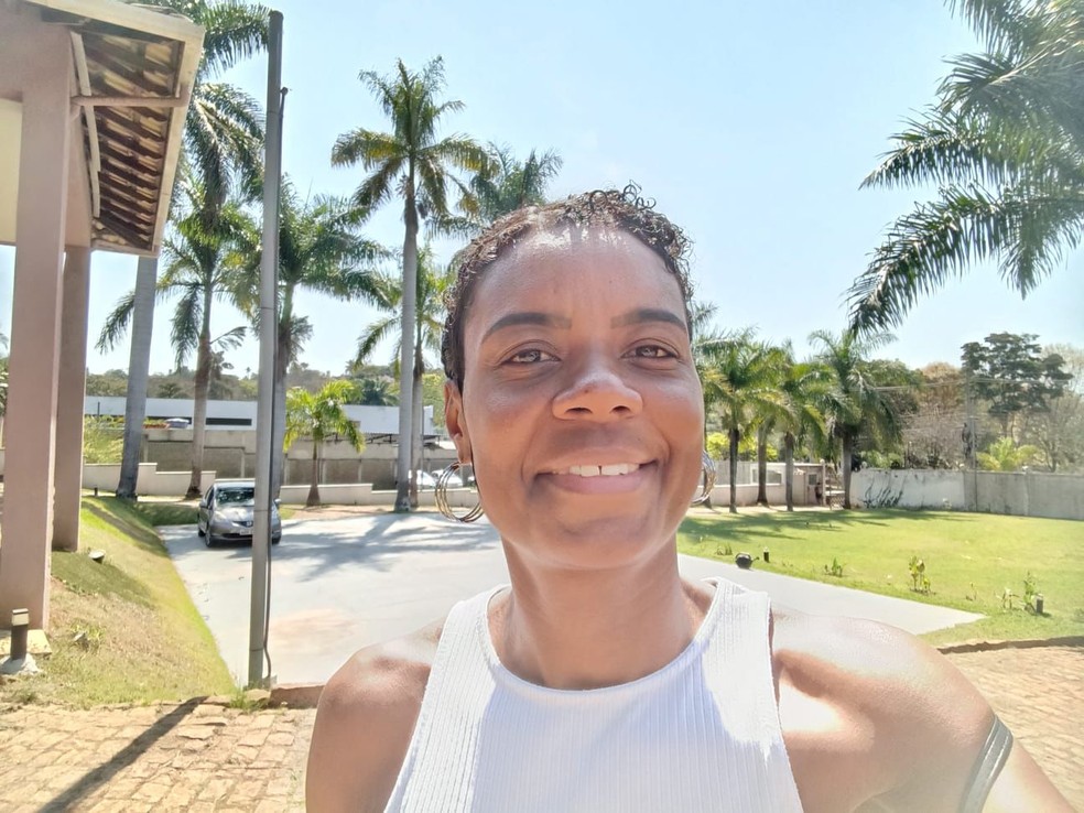 Michelle Souto faz uso de medicamento preventivo para o câncer de mama e foi desclassificada do concurso público por ser considerada inapta no exame médico — Foto: Arquivo pessoal de Michelle Souto