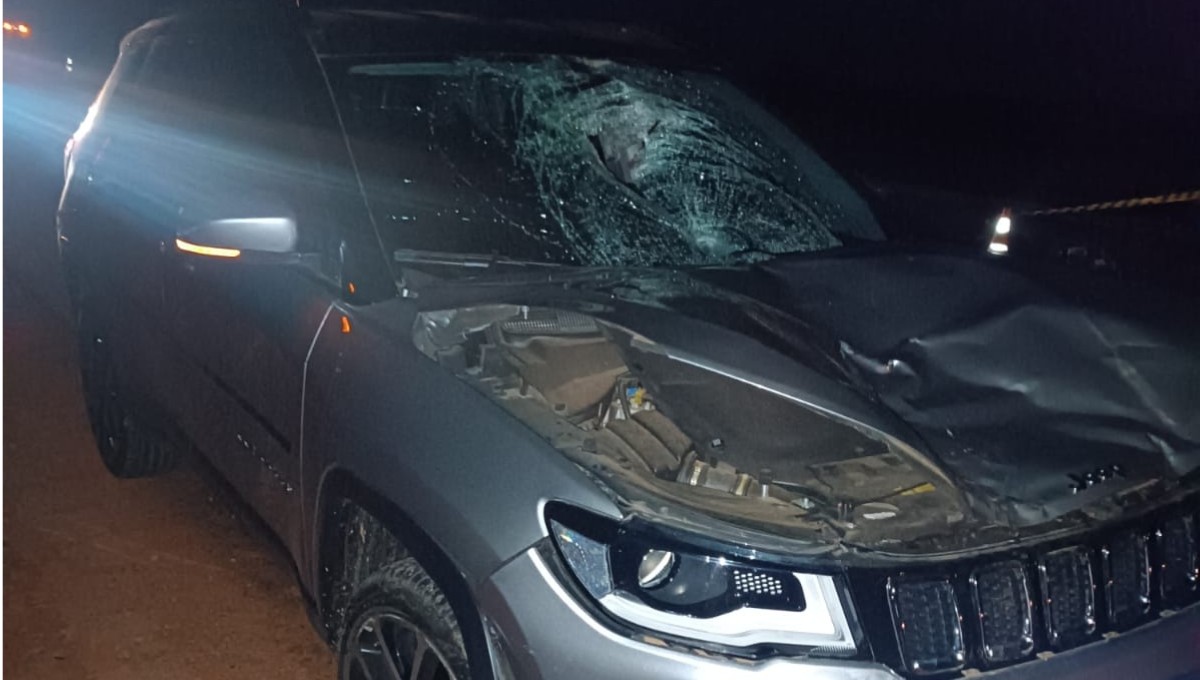 Ciclista morre ao ser atropelado por carro enquanto tentava atravessar a BR-135 | Grande Minas