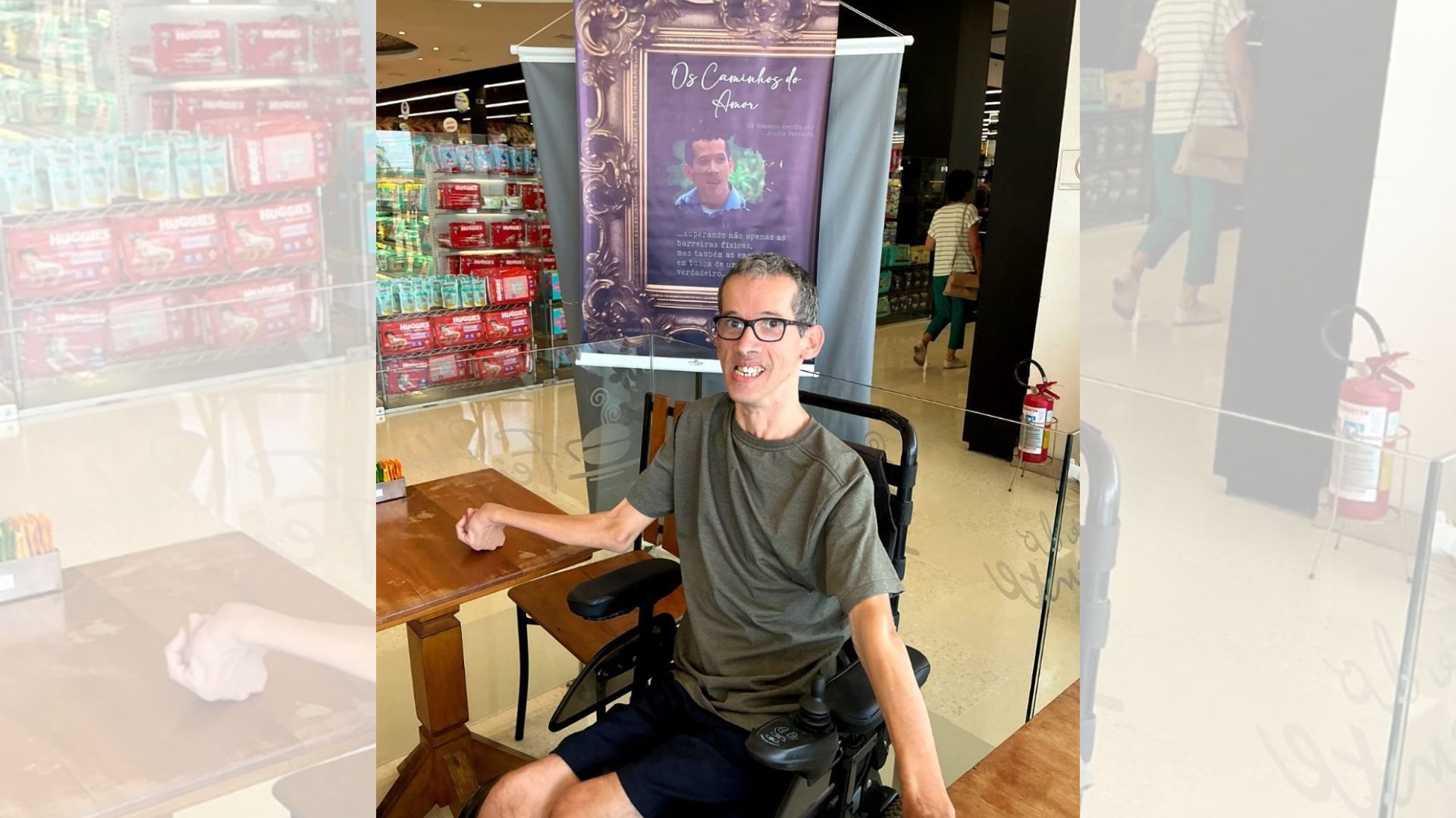 Escritor PCD supera limitações de fala e coordenação motora e lança livros no interior de SP: ‘Somos capazes’