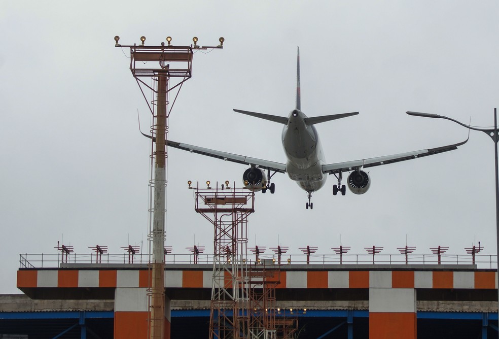 Movimentação no Aeroporto de Congonhas, na zona sul de São Paulo, em foto de agosto de 2023. — Foto: MARCO AMBROSIO/ATO PRESS/ESTADÃO CONTEÚDO