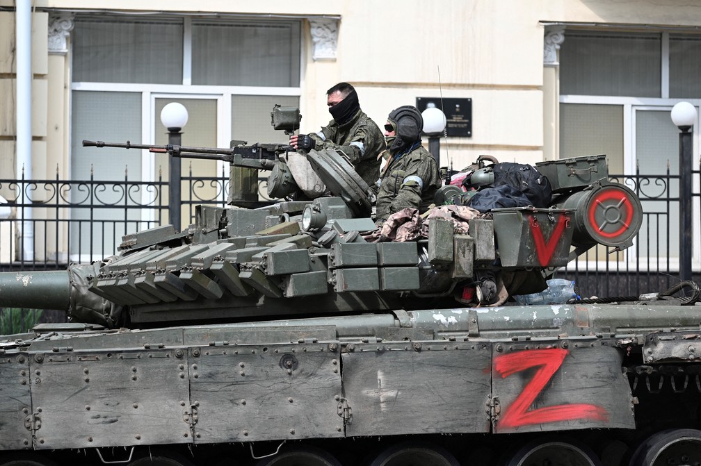 Soldados do Grupo Wagner posicionado em Rostov-on-Don, na Rússia — Foto: REUTERS/Stringer