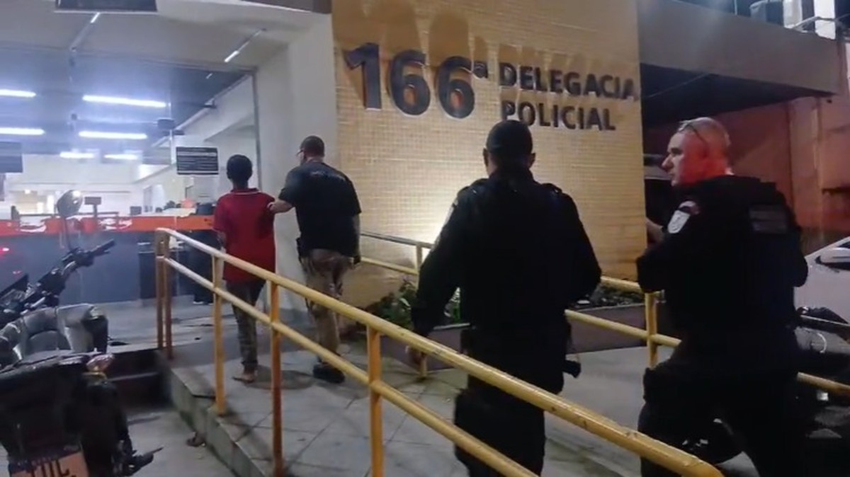 Mulher é presa por atrair vítima para emboscada de morte em Angra dos Reis