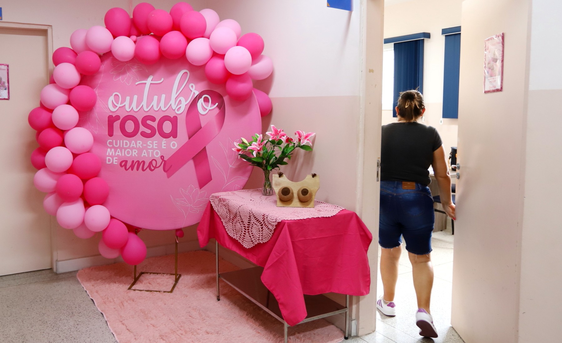 Prefeitura de Jacareí inicia Outubro Rosa com ações de prevenção e exames