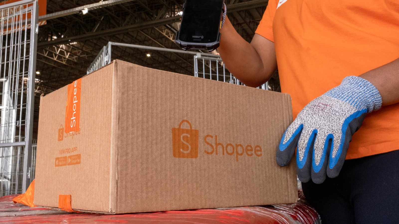 Shopee inaugura primeiro centro de distribuição no Ceará com 300 vagas de emprego