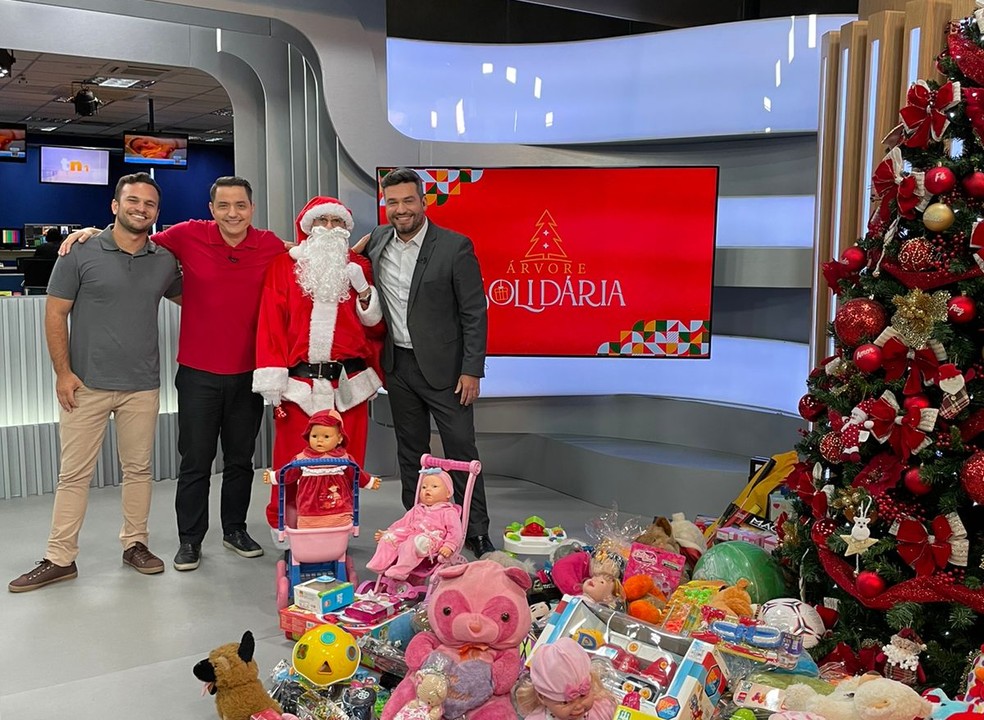 Campanha Papai Noel Solidário 2022 da UFPE arrecada brinquedos
