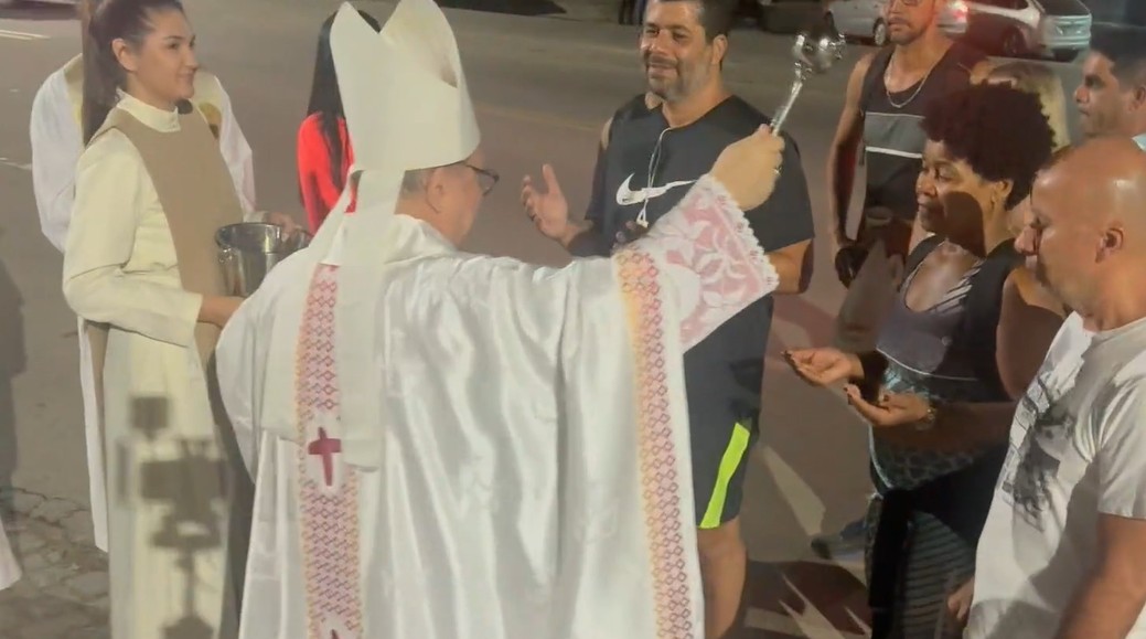 Dia de Santo Amaro tem tradicional caminhada, show e programação religiosa em Campos