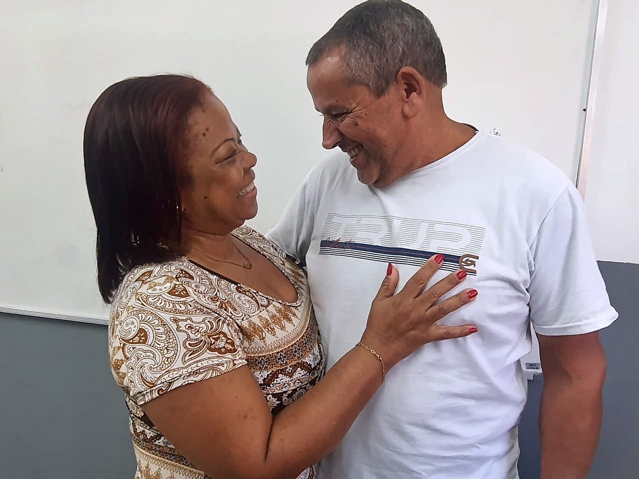 Dia dos Namorados: 'Chegamos ao baile e dançamos a tarde toda': baile da Melhor Idade une casal em Volta Redonda